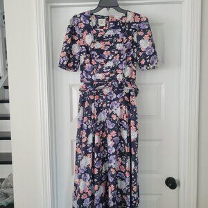 Laura Ashley Dress Size US 12 S Vintage 90's Cottagecore Square Neck Navy Floral